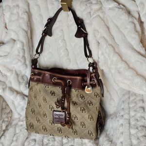 Dooney & Bourke Vintage All Over Logo Drawstring Purse Bag Orange Duck!